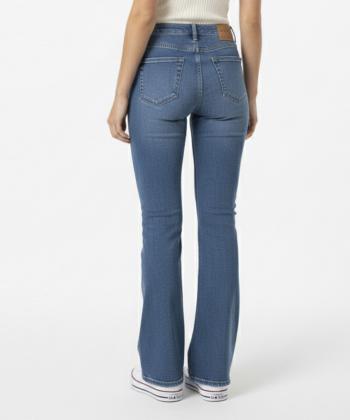 شلوار جين زنانه ال سي وايكيكي كد W579945Z8