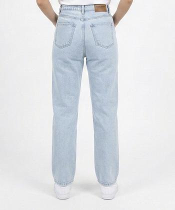 شلوار جين زنانه پارتيشات مدل 5201012238520