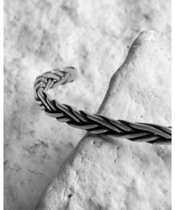 بنگل زنانه نقره سارو گالري مدل S-1003