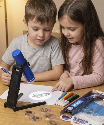 نقاشي پرژكتوري روميزي با وسايل طرح فضايي كيكو مدل 322