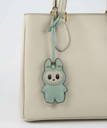 آویز کیف چرم طبیعی نوین چرم مدل لبوبو