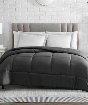 لحاف يك نفره لايت طرح مربع نوپه هوم كد L05