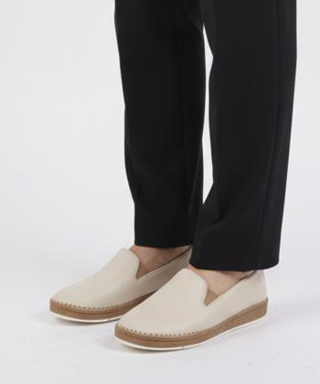 كفش زنانه چرم طبيعي شيفر مدل 5421C