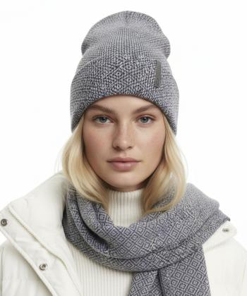 ست كلاه و شال زنانه تارتن مدل 214300118