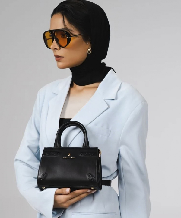 كيف دستي زنانه ديويد جونز مدل CM7389