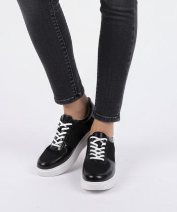 كفش زنانه چرم طبيعي لرد مدل 300