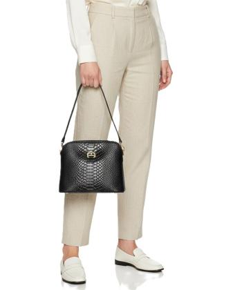 کیف دوشی زنانه چرم طبیعی منط کد f112