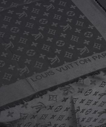 روسری ابریشم زنانه موریک مدل QW24