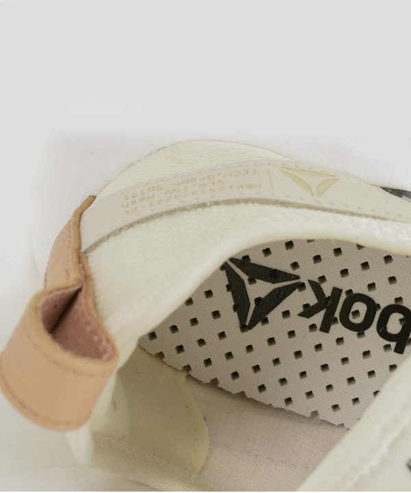 کفش راحتی زنانه ریباک Reebok مدل DV6926