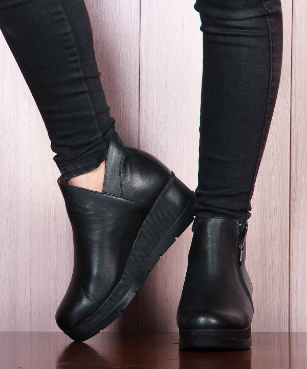 نیم بوت چرم زنانه شهر چرم Leather City مدل F4102