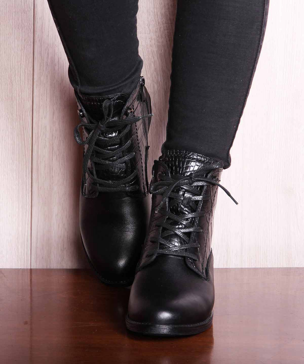 نیم بوت چرم زنانه شهر چرم Leather City مدل KA14