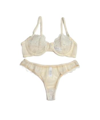 ست سوتین و شورت زنانه ژینا مدل 2010-10