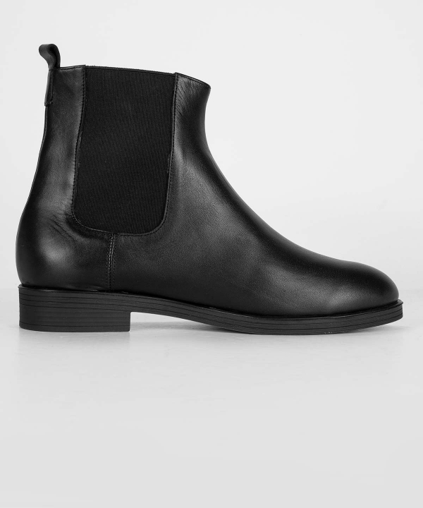 نیم بوت زنانه چرم دنیلی Daniellee  مدل Armita Bootie Plain