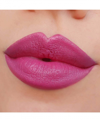 رژ لب جامد آسترا Astra مدل Velvet Lips
