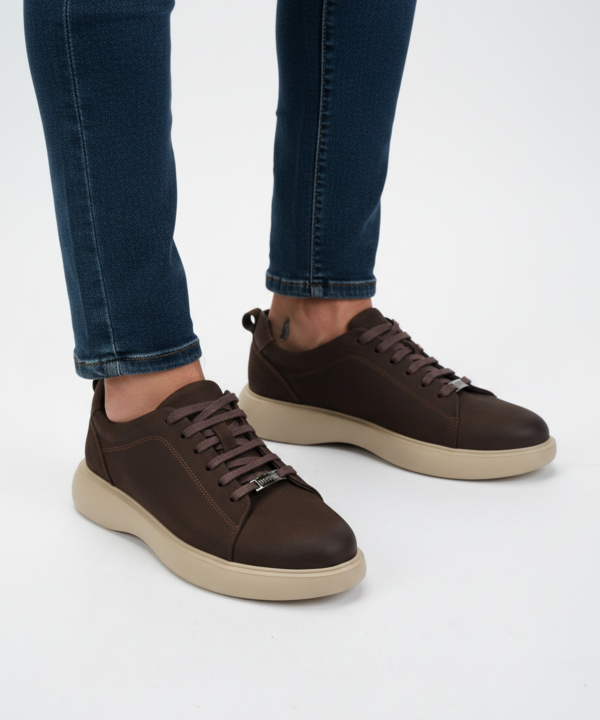 کفش اسنیکر مردانه چرم طبیعی مونو مدل J5555