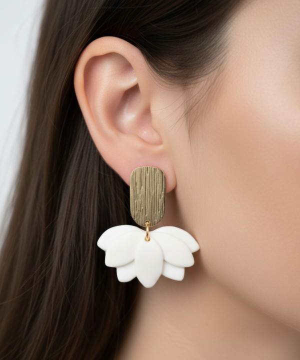 گوشواره زنانه قلم فلزي مدل earringpoli17