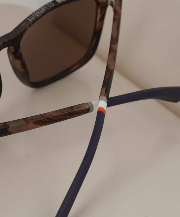 عینک آفتابی مردانه سوپردرای Superdry مدل G97001AQ