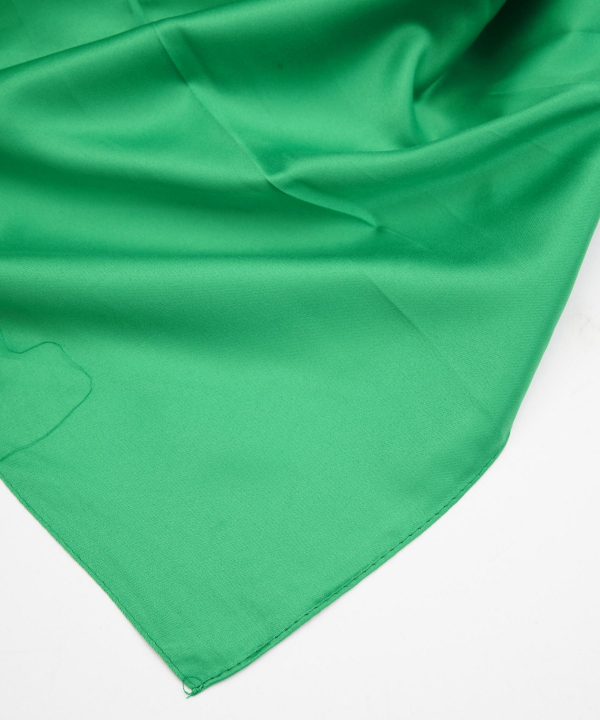روسری ساتن زنانه قلم فلزی مدل silkscarfgreen01 __D
