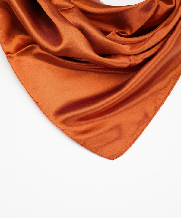روسری ساتن زنانه قلم فلزی مدل silkscarfmesi __D
