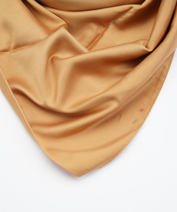 روسری ساتن زنانه قلم فلزی مدل silkscarfgold __D