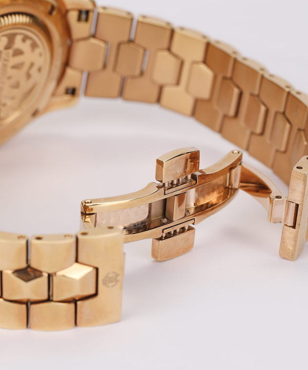 ساعت مچی زنانه روبرتو کاوالی Roberto Cavalli مدل RV2L008M0111