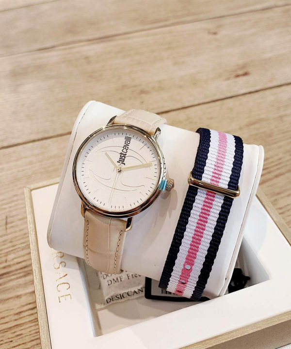 ساعت مچی زنانه جاست کاوالی Just Cavalli مدل JC1L012L0035