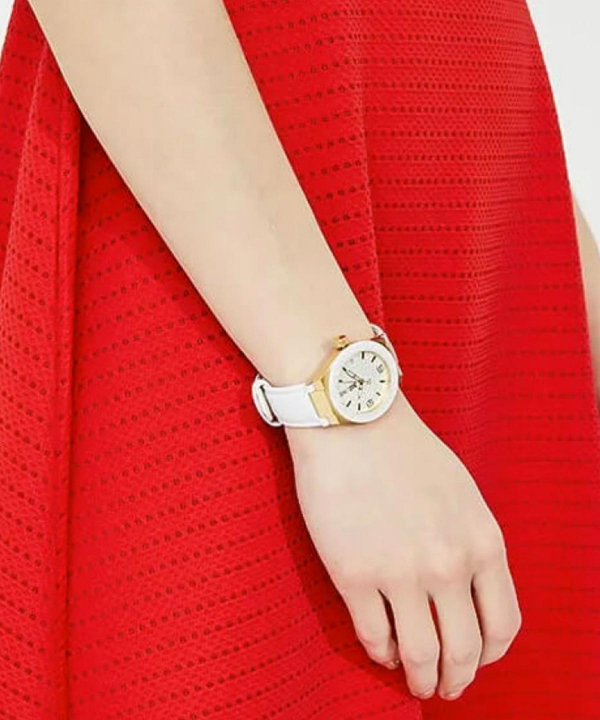 ساعت مچی زنانه جاست کاوالی Just Cavalli مدل JC1L017L0015
