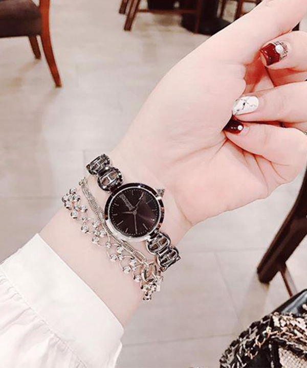 ساعت مچی زنانه جاست کاوالی Just Cavalli مدل JC1L009M0065