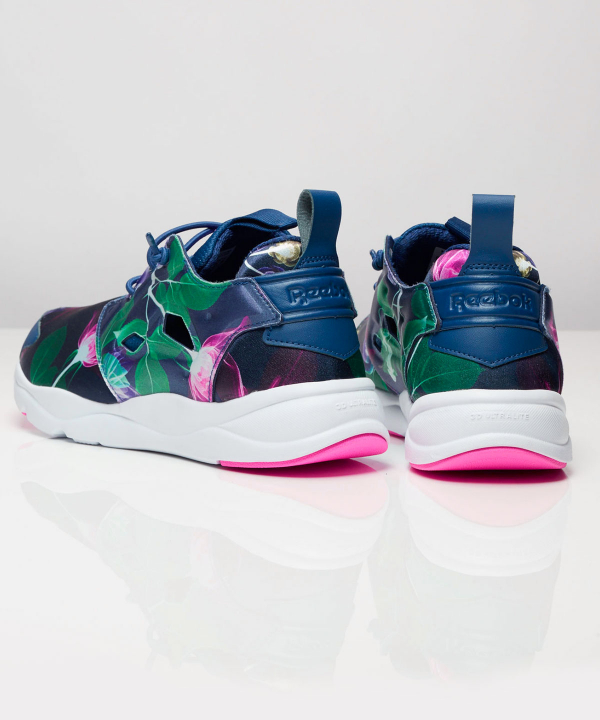 کتانی زنانه ریباک Reebok مدل AQ9837