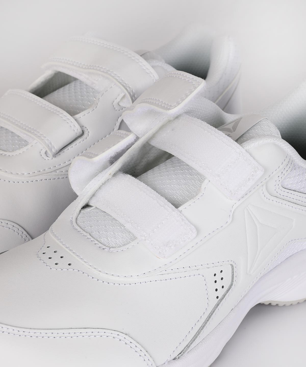 کفش کتانی زنانه ریباک Reebok مدل CN0825