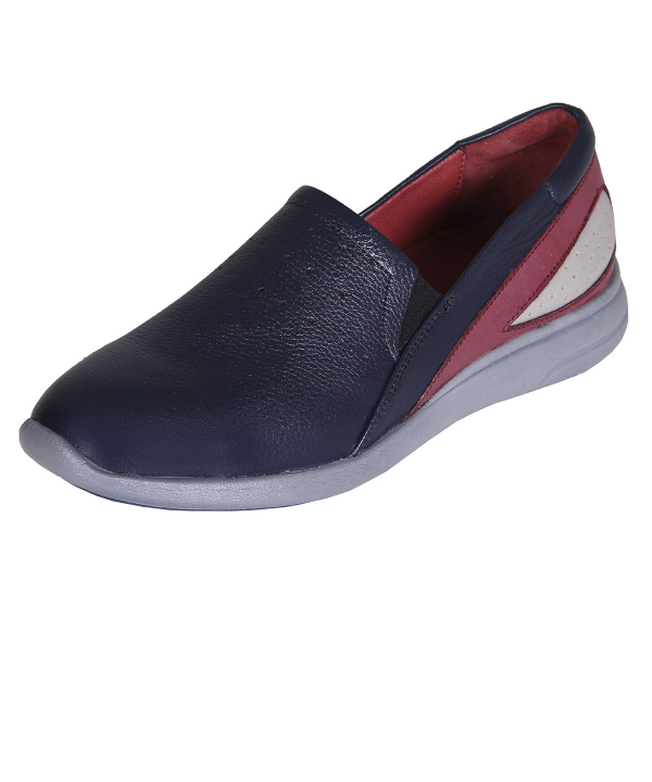 کفش راحتی زنانه شهر چرم Leather City مدل IR01039