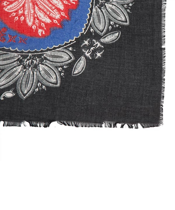 روسری نخی گل دار دونابل
