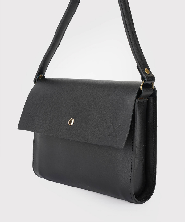 کیف دوشی زنانه چرم لانکا Lanka Leather مدل CB-23
