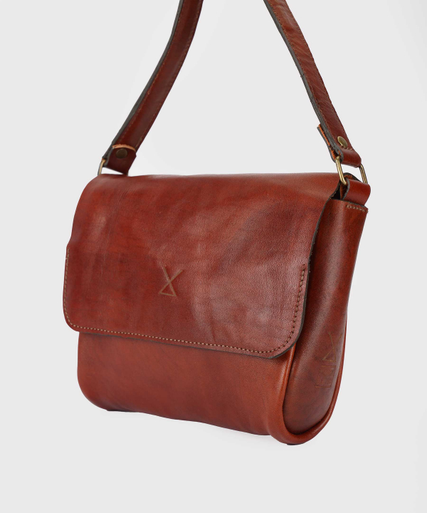 کیف دوشی زنانه چرم لانکا Lanka Leather مدل HB-21