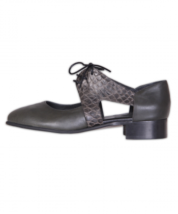 کفش زنانه چرم طبیعی شهر چرم Leather City کد SI003