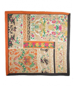 روسری نخی طرح گل