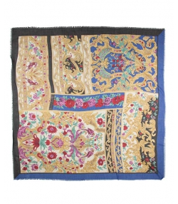 روسری نخی طرح گل