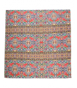 روسری نخی طرح کاشی