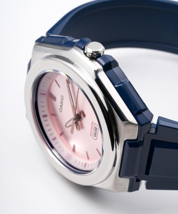 ساعت مچی زنانه کاسیو Casio کد LWA-300H-2EVDF