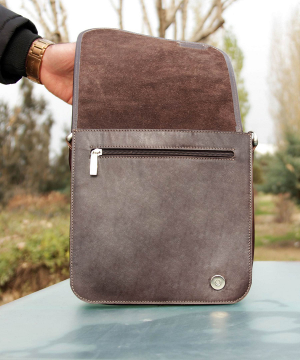 کیف دوشی زنانه چرم طبیعی بیسراک Bisrak Leather مدل محیا