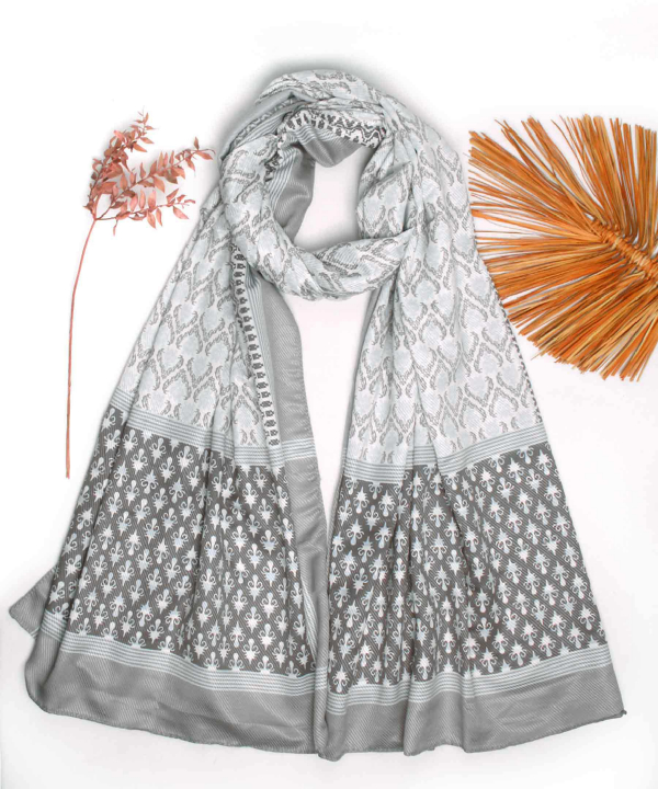 شال طرح دار زنانه مدلینا Modelina کد 1296