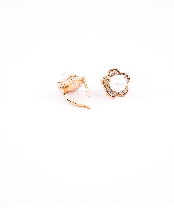 گوشواره زنانه کامیلا کنتی Camilla Conti
