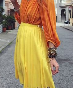 ست لباس زنانه زرد و نارنجی