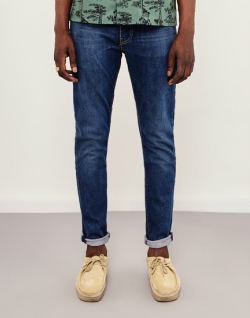 چه کفشی مناسب شلوار جین آبی است 