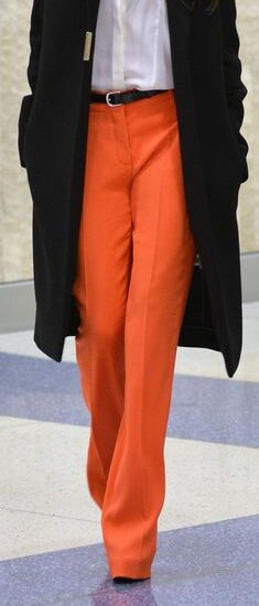 مدل لباس زنانه رنگ نارنجی و مشکی