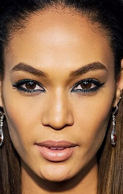 عکس Joan Smalls