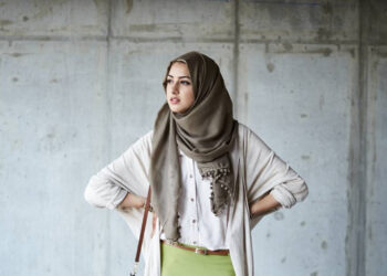 استایل متناسب افراد کوتاه قد چه ویژگی‌هایی دارد؟