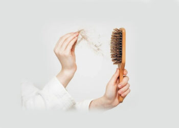 برای جلوگیری از ریزش مو ، لطفا این کار­ها را انجام ندهید!