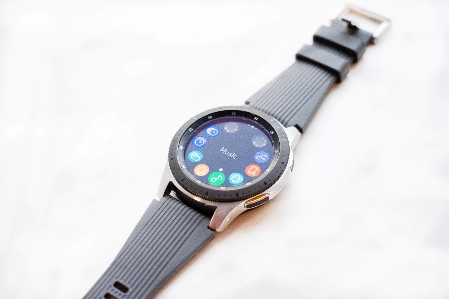 ساعت مچی هوشمند  Smart Watch
