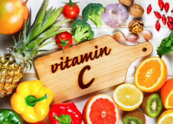 نقش غذا در زیبایی پوست و مو